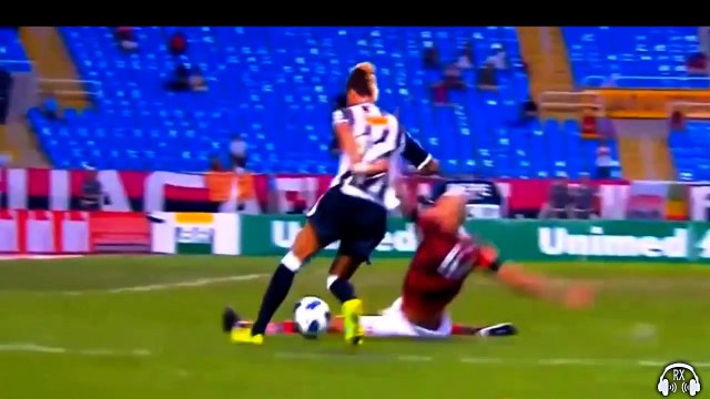 Neymar , TOP skills Neymar ● Pure Madness ● Craziest Tricks