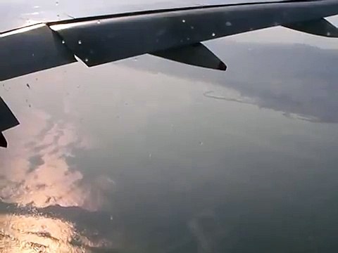 Landing @ Kansai International Airport, Osaka, Japan
