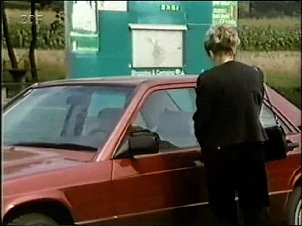 Aktenzeichen XY ungelöst "Autobahnphantom Wien" (Teil1)