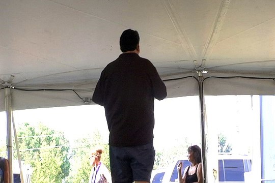 Joe Trites sings 'We Can make The Morning' at Elvis Week