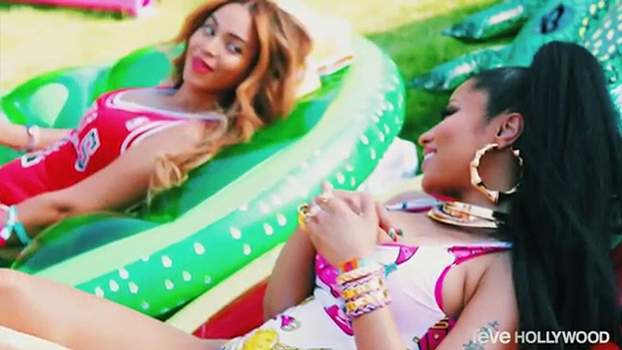 Nicki Minaj y Beyonce Feeling Myself bass Video Juntas