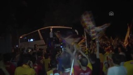 Florya'da Turistlerin Galatasaray Coşkusu