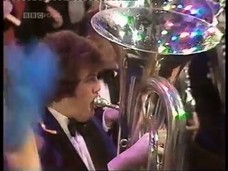 The Brighouse and Rastrick Brass Band - "The Floral Dance",