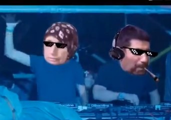 Çılgın Zurnacı Annesiyle Herkesi Coşturuyor