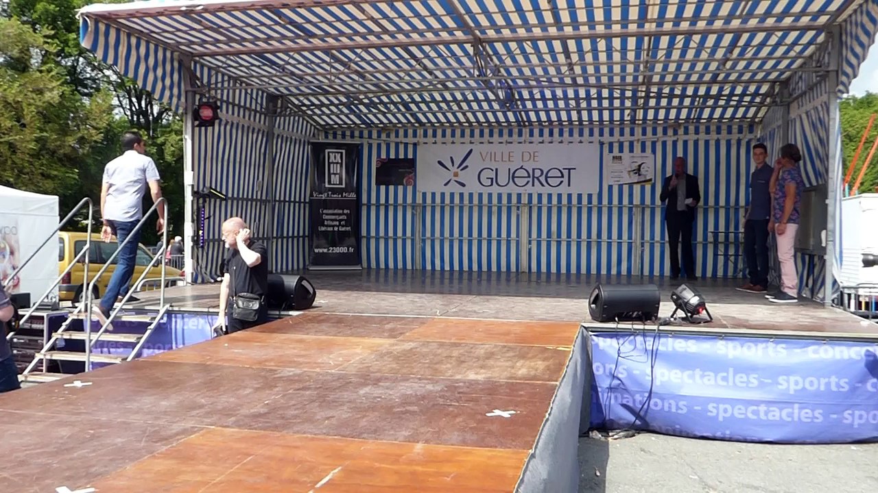 La mode défile à Guéret 2015 : DEVRED Hommes Saad sportswear