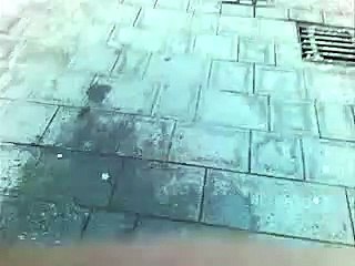 Kázání v Brně 3/3 - kolik hluku nadělá zbíječka v (bývalém?) KFC 15.02.2010.mp4