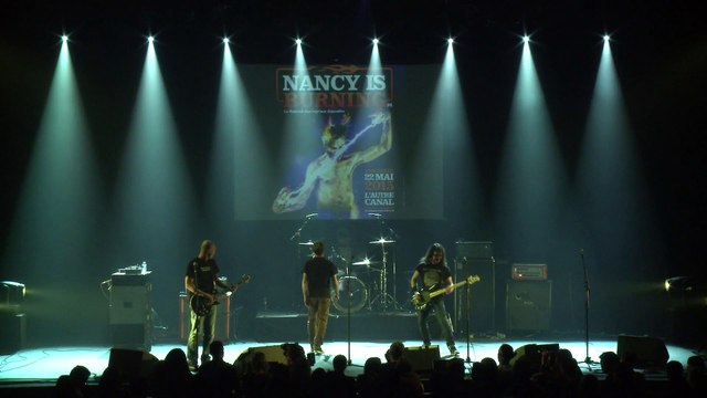 Nancy is burning 2015 - Flying Donuts