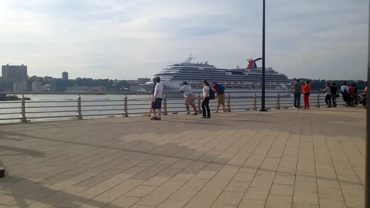 Cruise hyperlapse