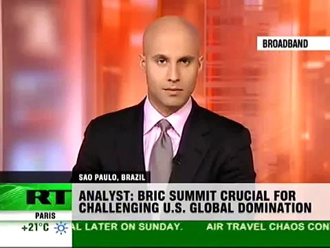 Test flights through Iceland volcano ash cloud successful