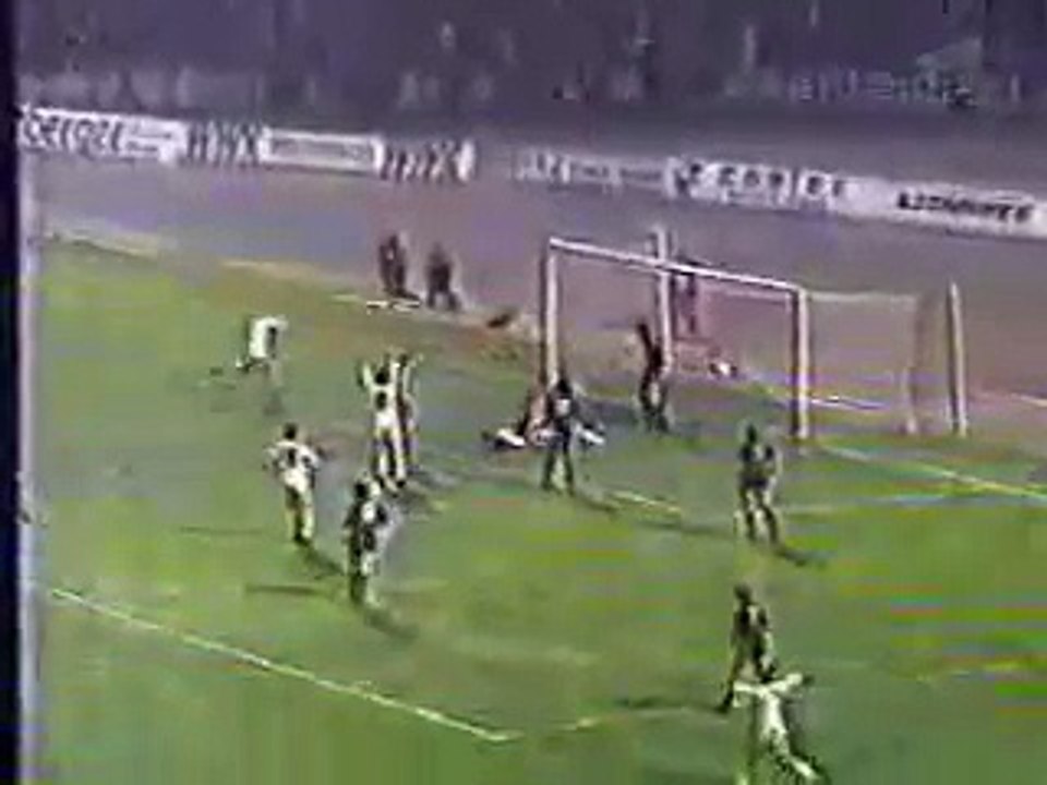 Dinamo-Hamburg   cu Talnar  Multescu