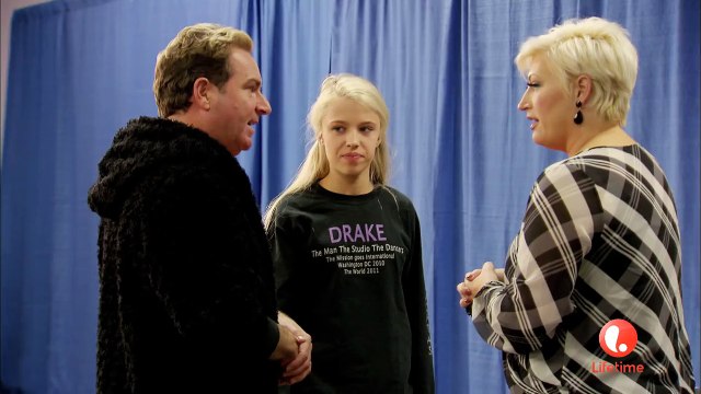 Kim of Queens: Kim Meets Ilana (S1, E9)