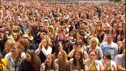 5 Seconds of Summer - Don't Stop (Live at BBC Radio 1's Big Weekend Norwich UK 2015)