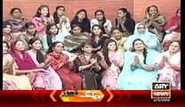 Meeqal Zulfiqar Telling A Funny Incident When He Gave Autographs First Time In His Life To 25 Girls