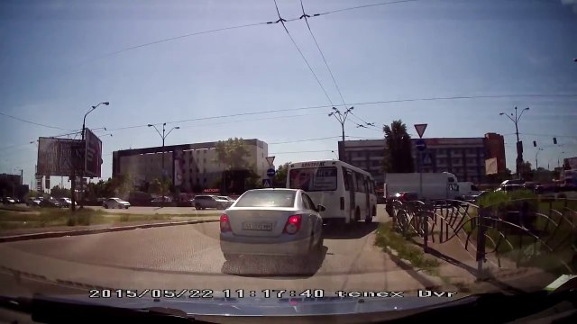 Авария на Петровке 22.05.2015