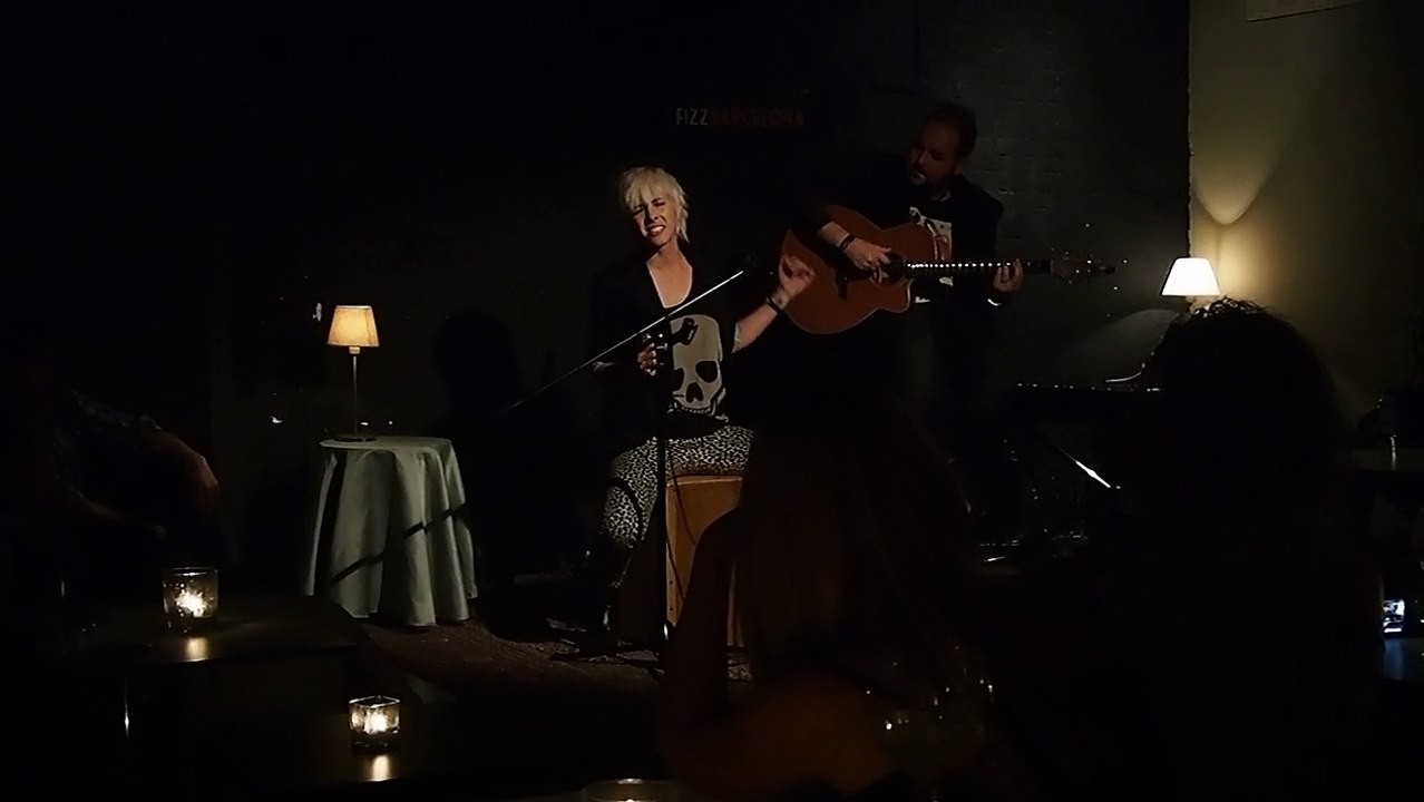 Ondina. Sala Fizz Barcelona . Dime quién