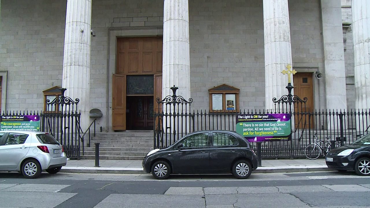 Mariage gay : l'Eglise irlandaise doit faire sa révolution copernicienne