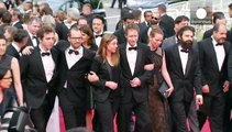 El francés Jacques Audiard gana la Palma de Oro en Cannes con 'Dheepan'