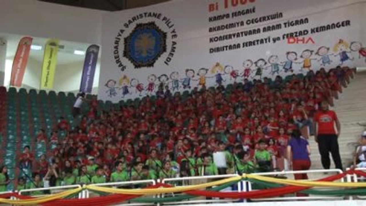 Diyarbakır'da Bin Çocuklu Doğal Ritim Konseri