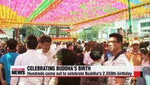 Hundreds celebrate Buddha's birthday at Jogye-sa temple in Seoul