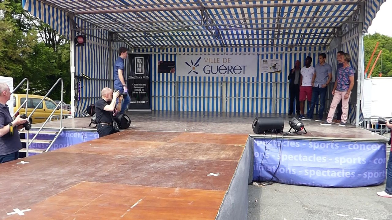 La mode défile à Guéret 2015 : DEVRED Hommes Mickaël sportswear