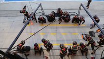 爆速　F1のタイヤ交換がなんと2秒　超ハイスピードタイヤ交換シーン！