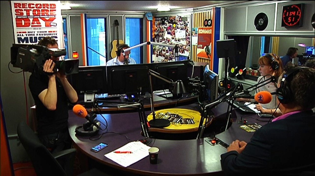 Cafe Martini XL: Erik Glazenburg over Savannah - RTV Noord