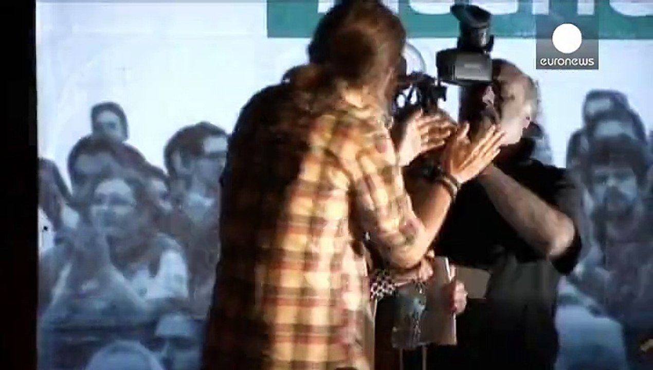 New parties break Spains' political duopoly in local & regional vote