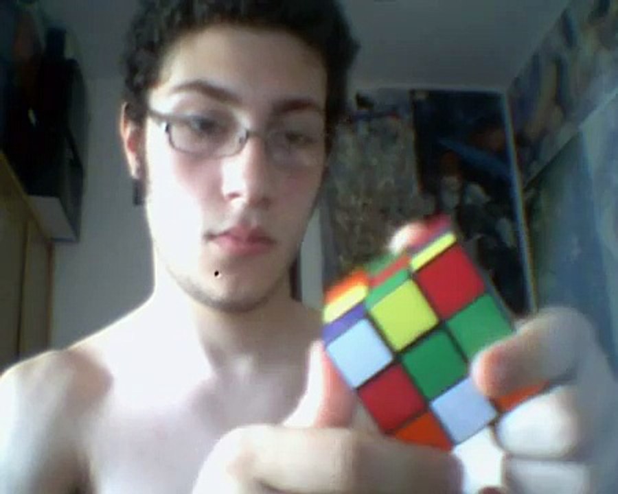 Cubo di Rubik completato in 2:20 da ragazzo di Sapri