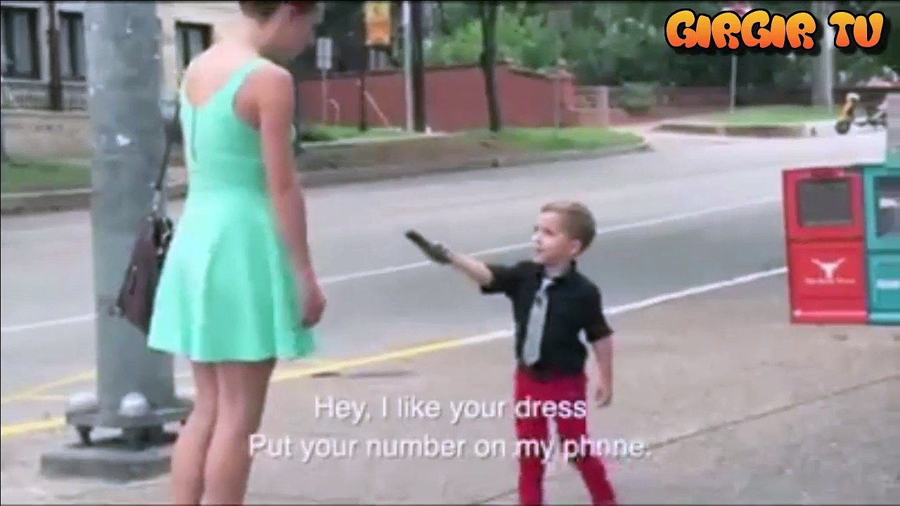 4 Yaşında Çapkınlık Yapan Çocuk Bakın Neler Yapıyor!!!!!