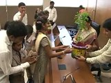 Gandhinagar School Children meets Gujarat CM Anandiben Patel
