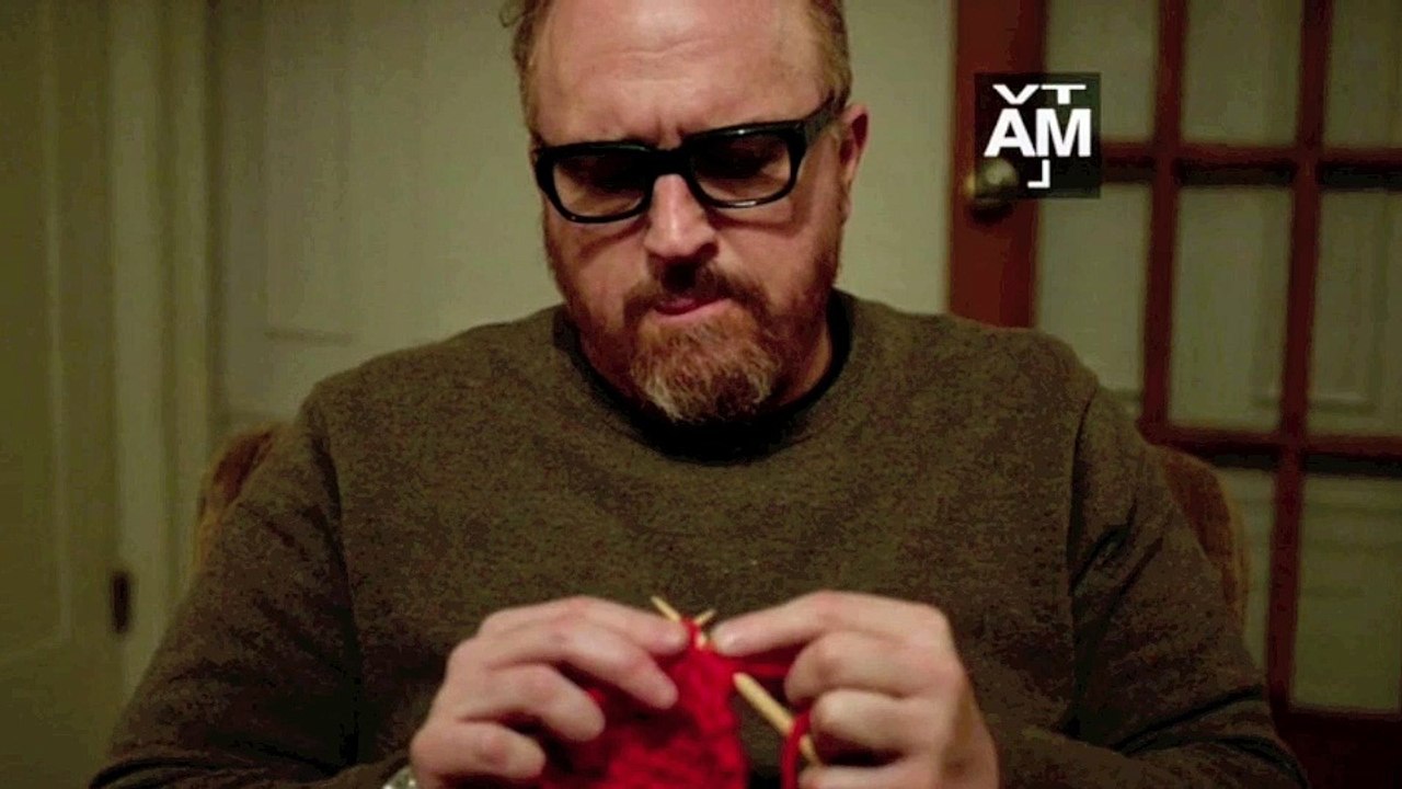 louie knitting1
