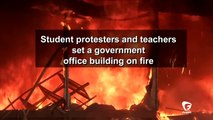 Mexican Protesters Burn Gov't Building as Anger Grows
