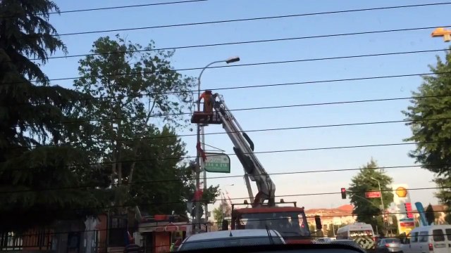 Aman Başbakan görmesin!