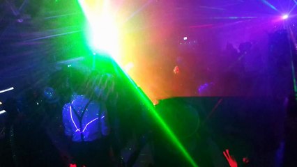 DJ pour Mariage, Anniversaire Paris - DJ FaFa de Paris