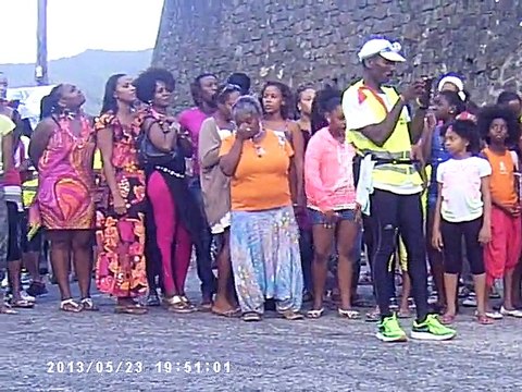 Départde Fort DELGRES 23/05/15(Basse-Terre) des marcheurs vers Pointe à Pitre 24/05/15