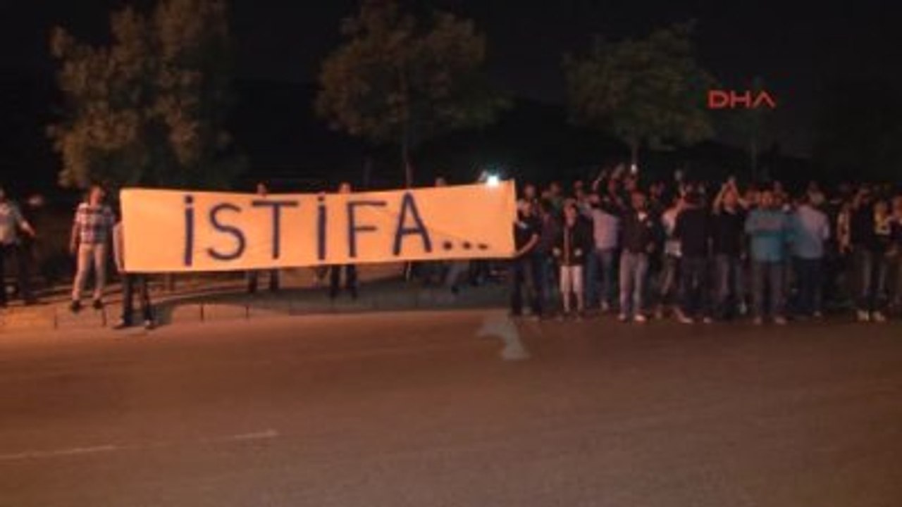 Fenerbahçe Takım Otobüsüne Saldırı