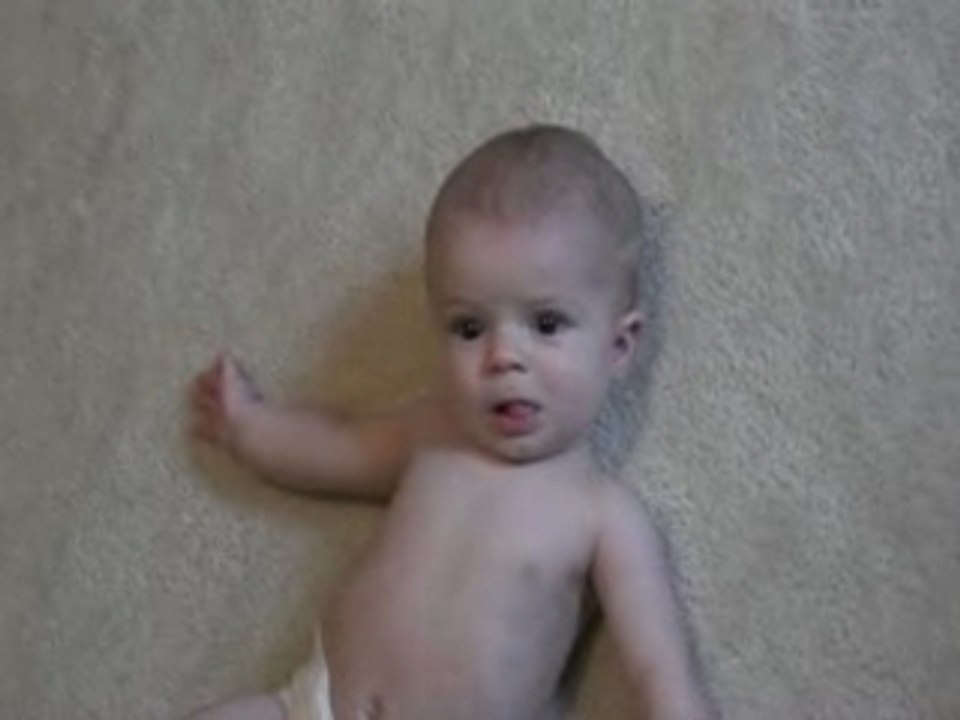 Peyton Loves to be Naked