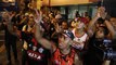 Flamengo chega ao Rio cercado por torcedores em protesto tenso