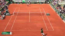 Gaël Monfils cheeky point against Roger Vasselin