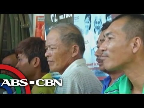 Mar Roxas defends arrest of Chinese fishermen