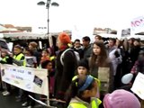 Manifestation Nogent Sur Marne contre la Fusion des écoles www.nogent-ecoles.com