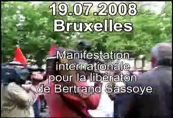 Secours Rouge: Manifestation pour la libération de Bertrand Sassoye