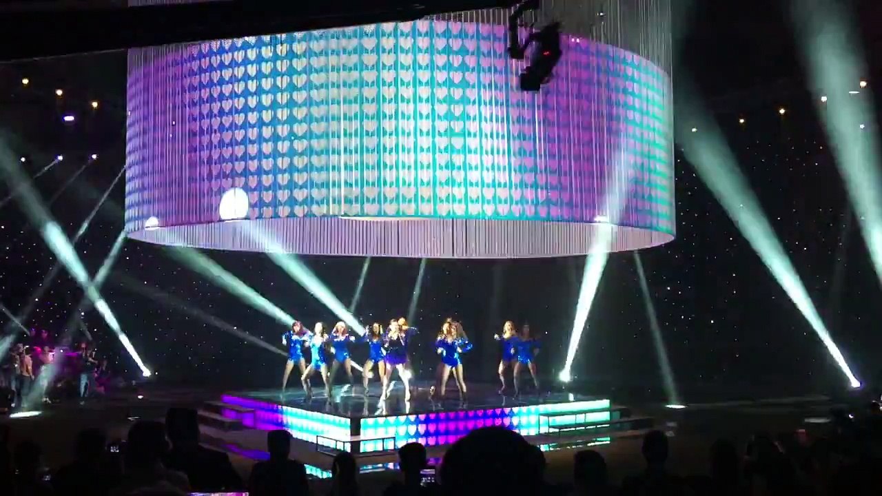 Hoàng Thuỳ Linh - Just You (DJ Hoang Anh Remix @ Dem Hoi Chan Dai 9)