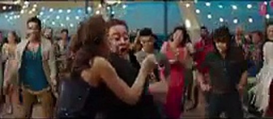 'Gallan Goodiyaan' Video Song _ Dil Dhadakne Do _ T-Series