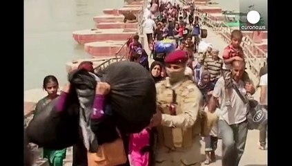 Exodus from Ramadi to Baghdad continues after bridge re-opened
