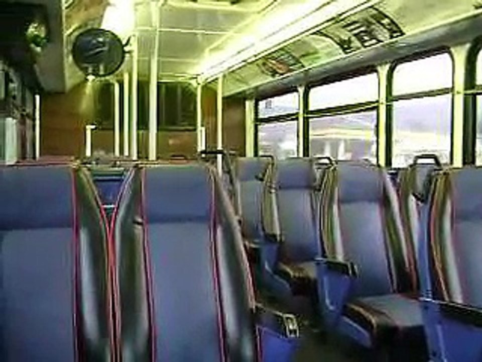 SamTrans Gillig Phantom 713