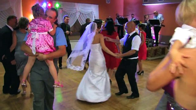 Fragment wesela po cygańsku! (z repertuaru zespołu Kolor - Niech żyje życie)