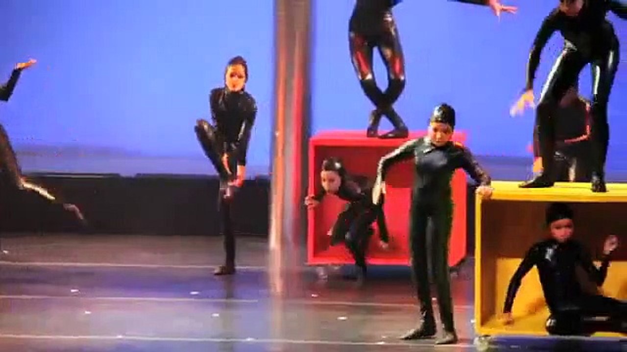Revolution - Dancer's Gallery