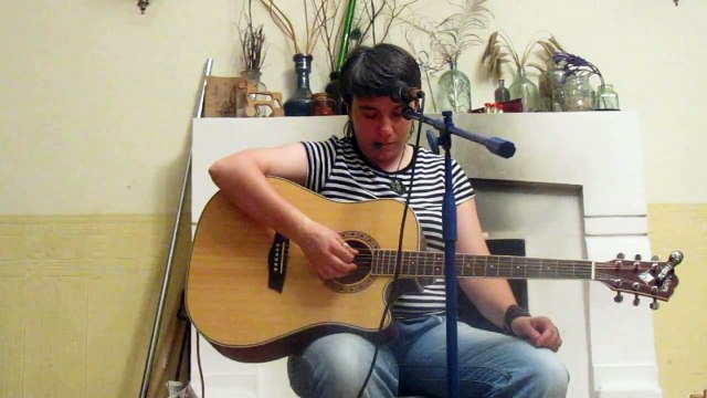 Liliya Rodionova - Где-то там (Hostel Roots, Киев, 23.05.15)