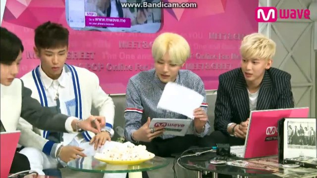 UNIQ Playing Chubby Bunny @ Mwave Meet&Greet